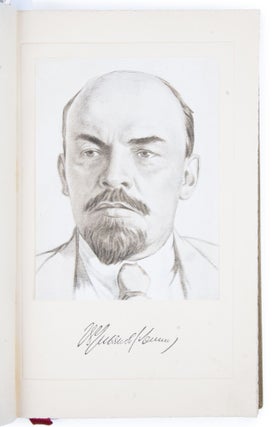 [A WARTIME BIOGRAPHY OF LENIN] Lenin Vladimir Il’ich. Kratkiy ocherk zhizni i deyatel’nosti [i.e. Lenin Vladimir Ilyich. A Brief Outline of Life and Work]