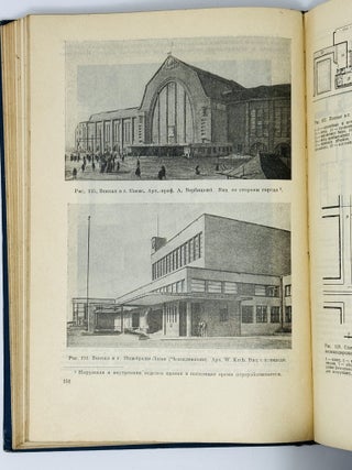 [RAILWAY STATIONS] Arkhitektura zheleznodorozhnykh vokzalov [i.e. The Architecture of Railway Stations]